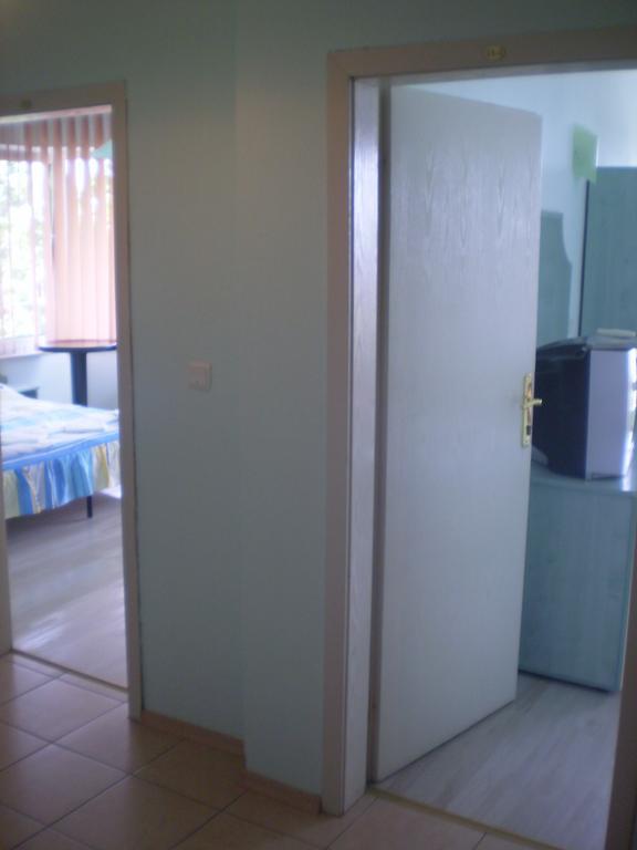 Guest House ,, Ekaterina" Nesebar Bilik gambar