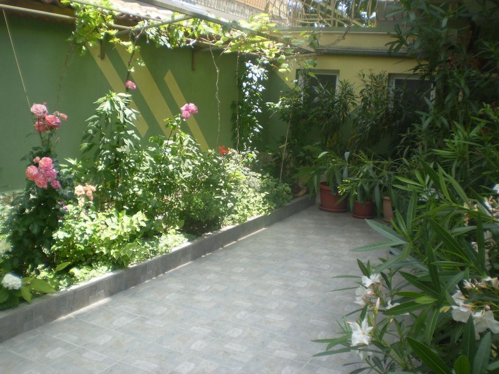 Guest House ,, Ekaterina" Nesebar Luaran gambar